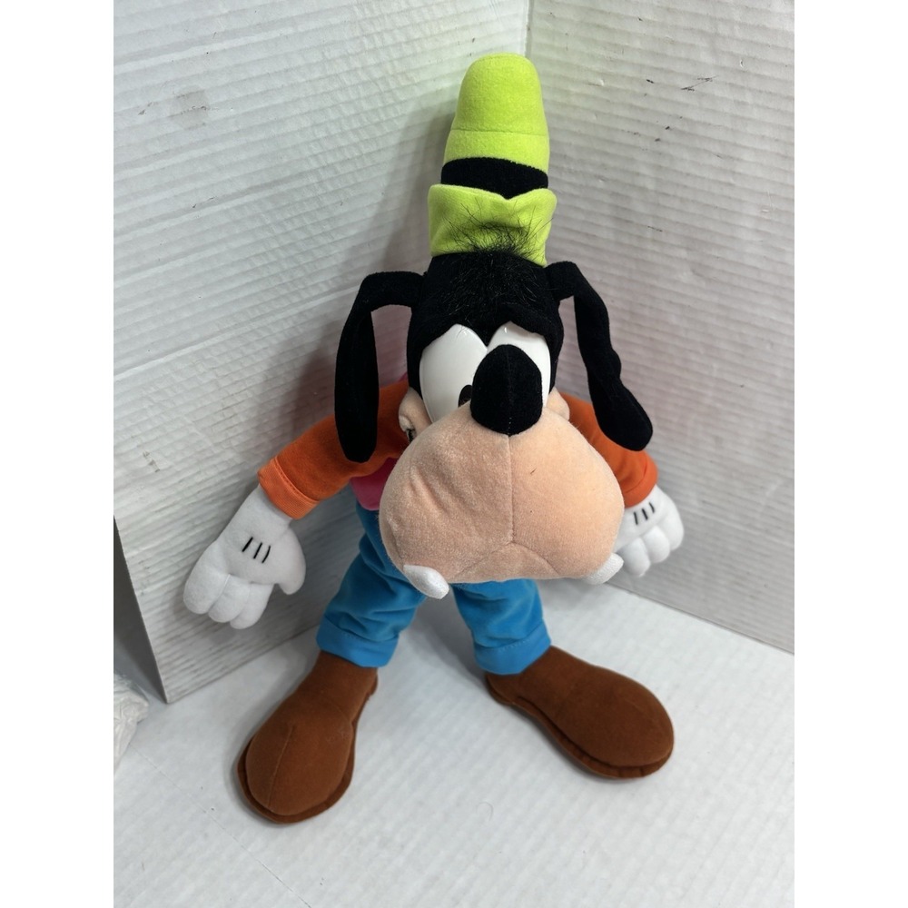 Vintage Disney Goofy Plush 18" Mattel Arcotoys Stuffed Toy Classic